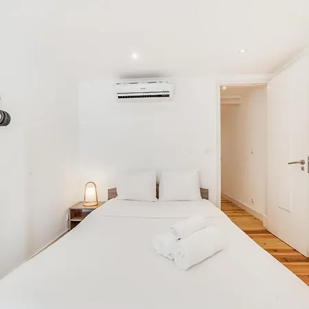 The Cordoeiros - * Lisboa